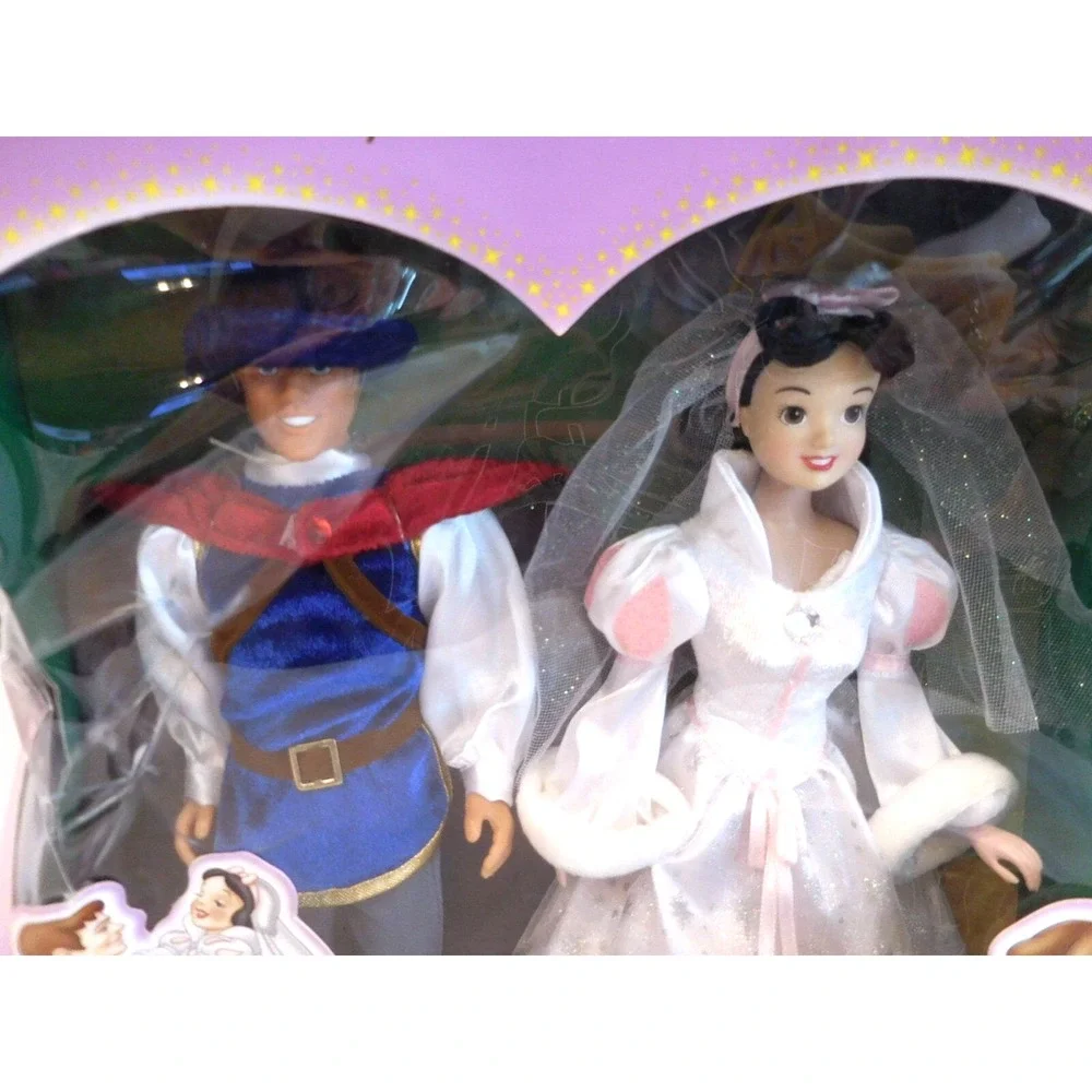 Disney Snow White and Prince Wedding Gift Set Special Edition 2005 New in Box